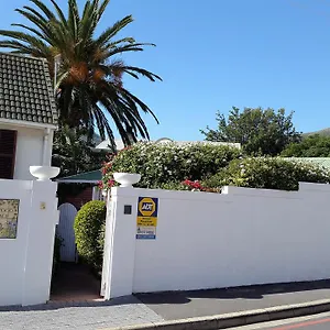 Sherwood Boutique Holiday home Cape Town